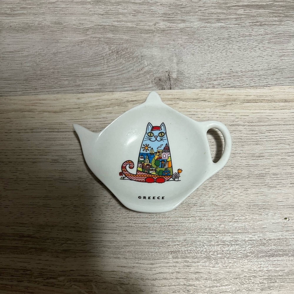 Trinket holder